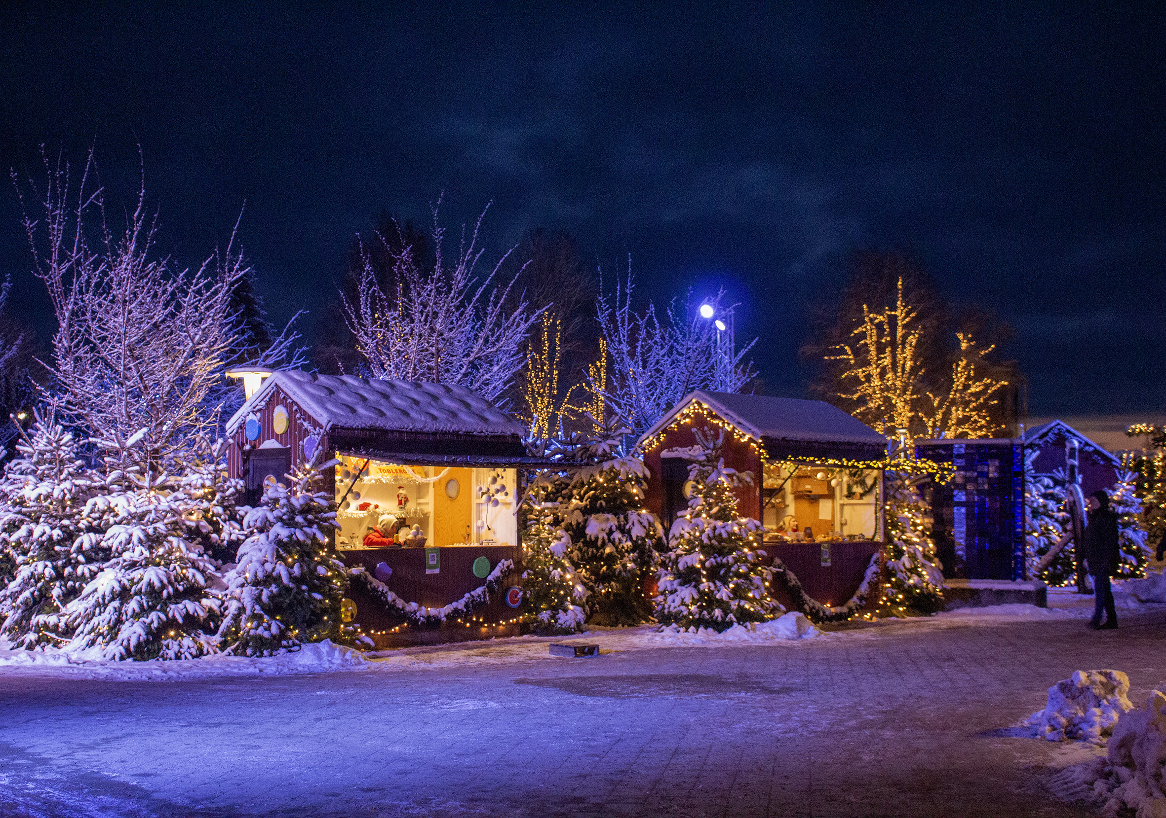 Kosta Julmarknad Julmarknad kvällstid