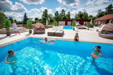 Kosta Lodge