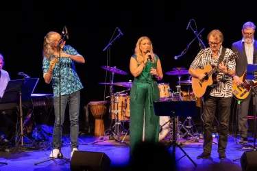 Weihnachtshütten-Heringsabend mit gemeinsamer Gesangsrunde