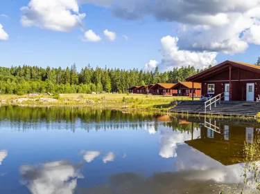 Kosta Lodge Stugor Sommar