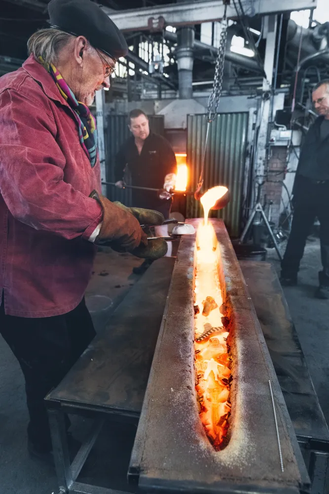 Bertil Vallien båtgjutning