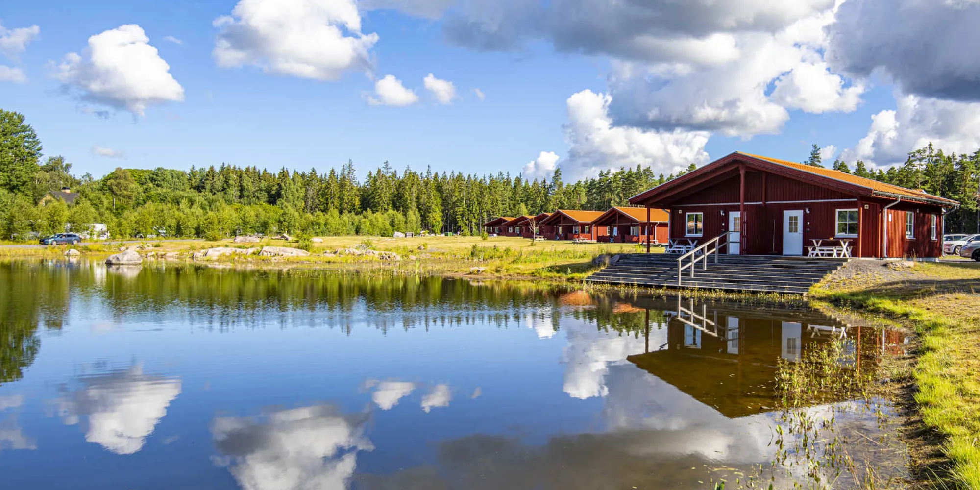 Kosta Lodge Stugor Sommar